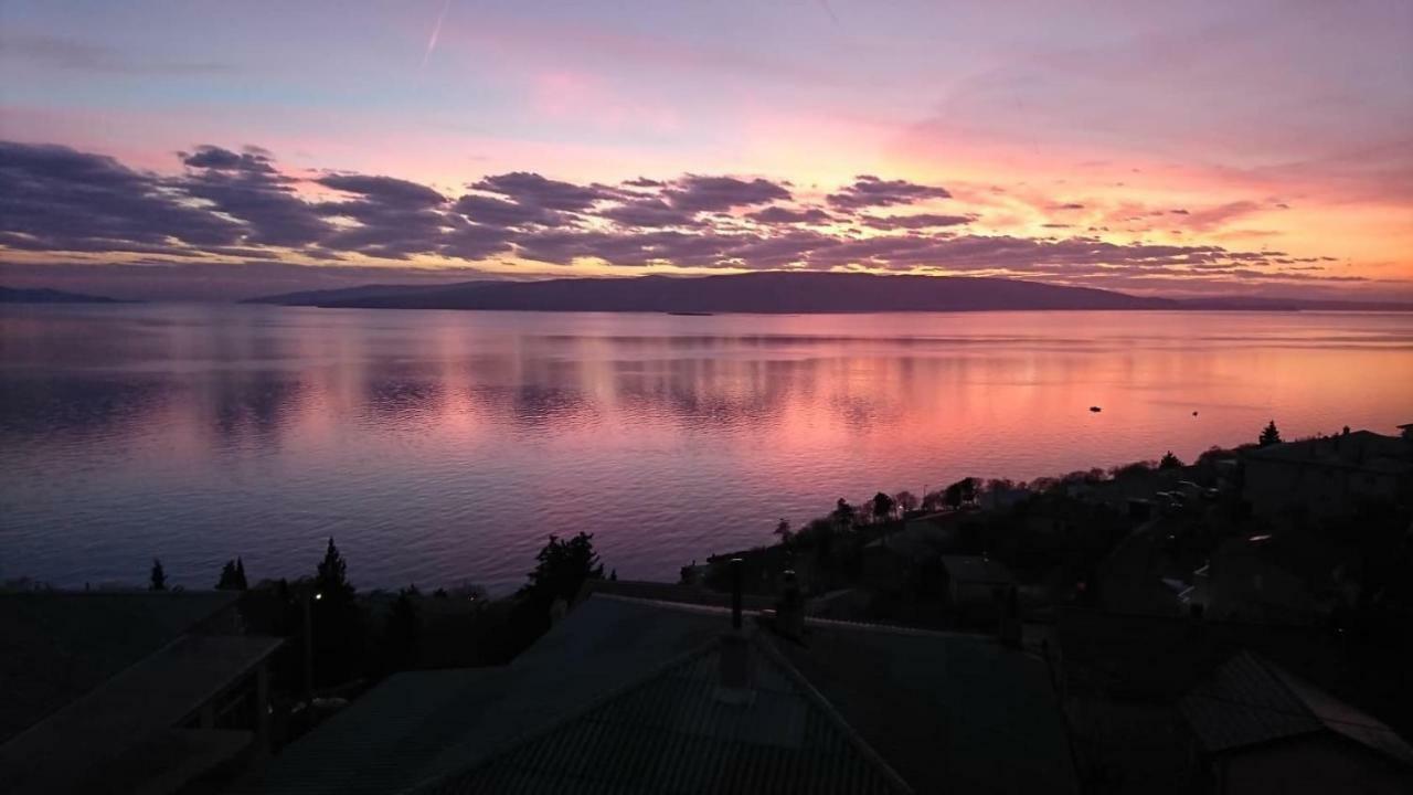 Apartment Ampulica 2 Senj  Bagian luar foto