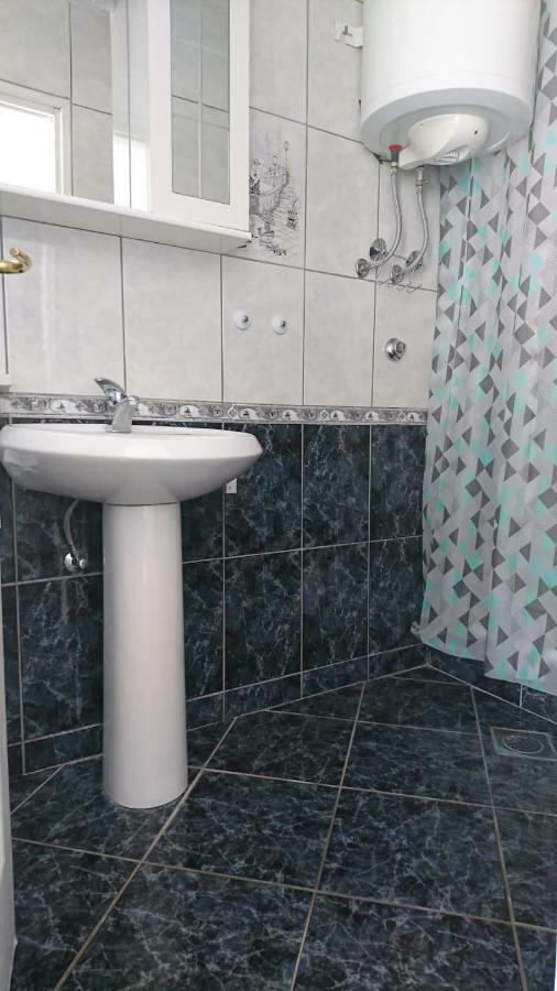 Apartment Ampulica 2 Senj  Bagian luar foto