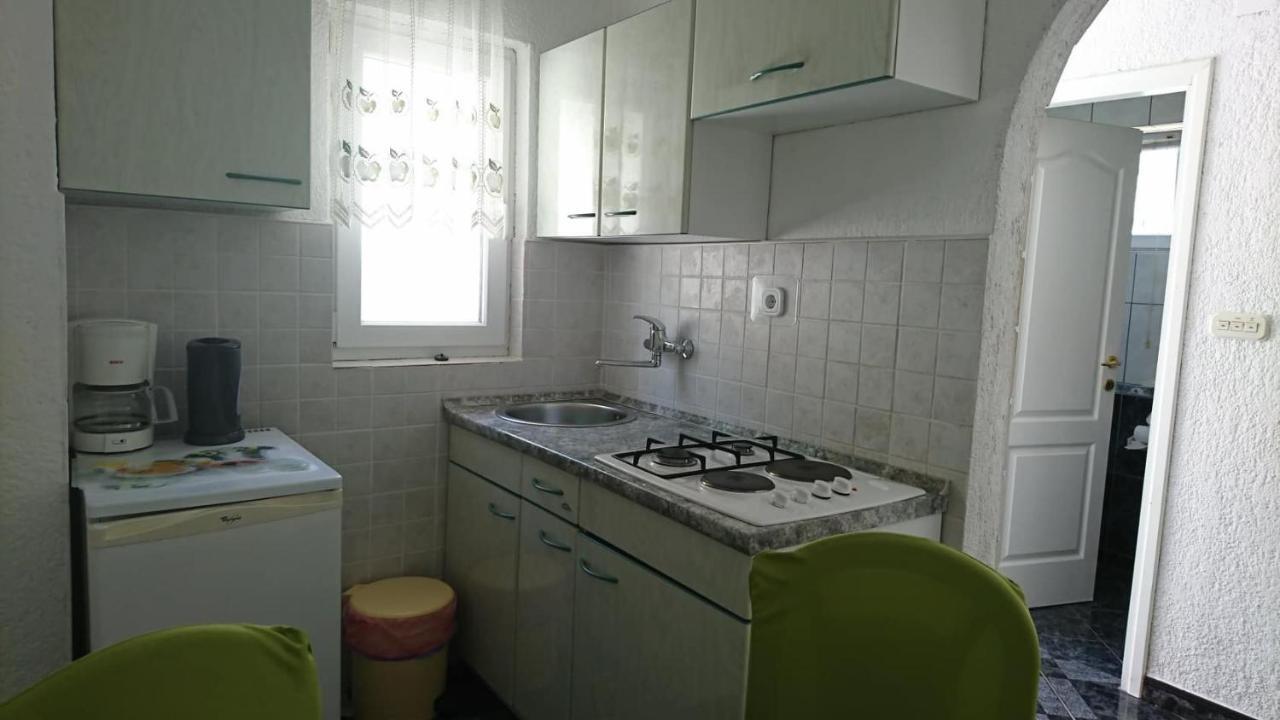 Apartment Ampulica 2 Senj  Bagian luar foto